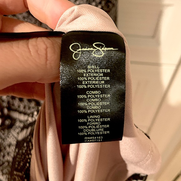 Black lace formal dress, like new - Picture 4 of 5